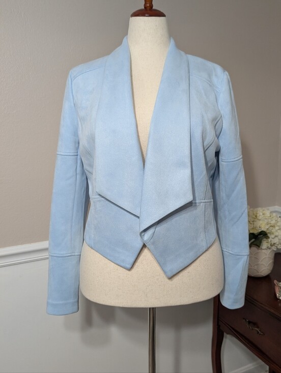 White House Black Market Jackets & Blazers - White House Black Market Baby Blue Suede-like Cropped Jacket, Size L